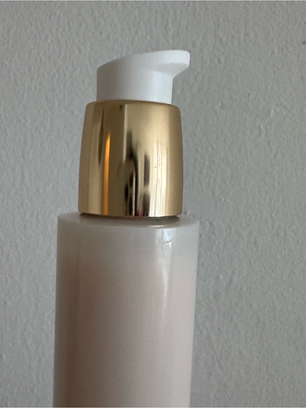 Sisley-Paris Sisleÿa Essential Skin Care Lotion 150mL - Picture 9 of 9